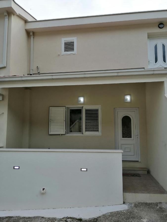 Apartment Lijana Sea View Tucepi Ngoại thất bức ảnh